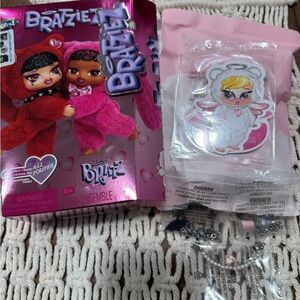 Bratz Bratziez Sweetheartz Angel Cloe